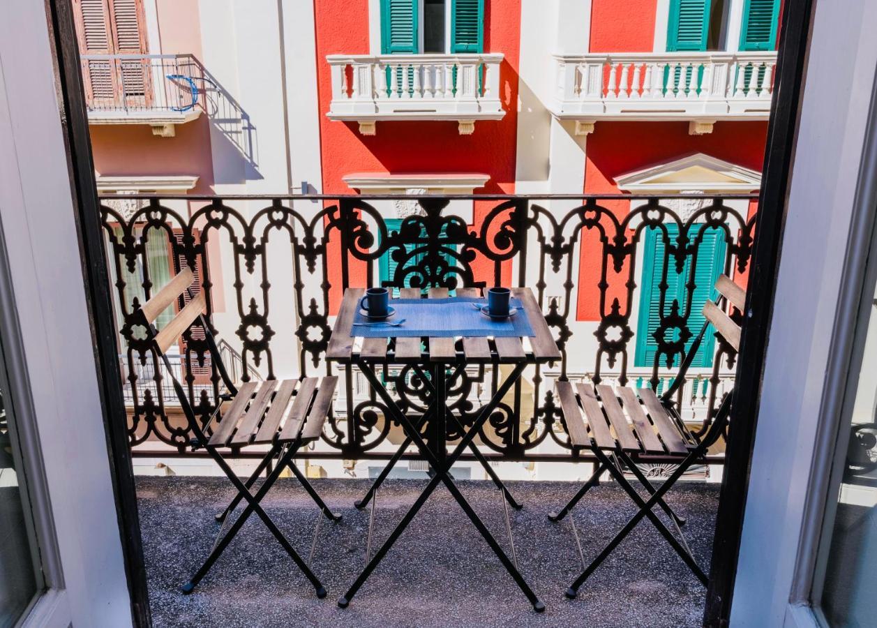 Daniel'S Apartment Bari Buitenkant foto